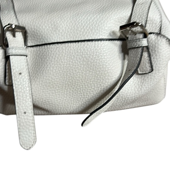 Steve Madden chunky white purse, backpack,like new!textured, academia,utility - Picture 8 of 16